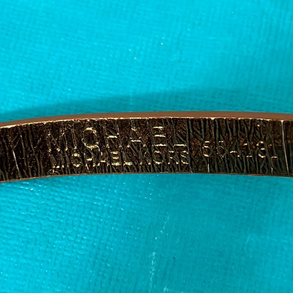 Michael Kors Belt Bag - Picture 4 of 12